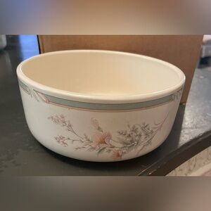 Nortiaki Floral Ceramic serving Bowl​